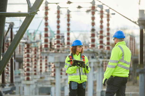 Best Electrical Contractors for Businesses  in Roscommon, MI